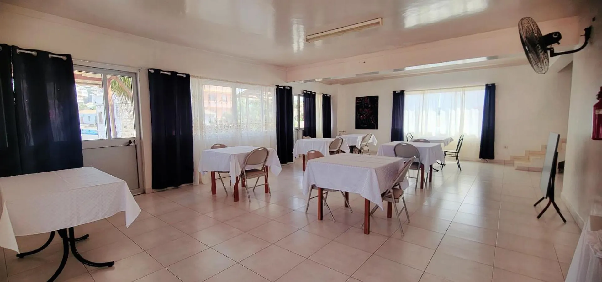 Opensky Bed & Breakfast Sao Filipe